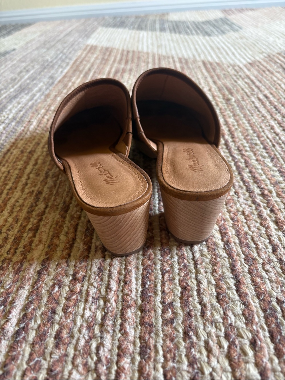 Madewell Brown Leather Clogs, Sz 9.5W (Fits a 9 best) - Picture 3 of 5
